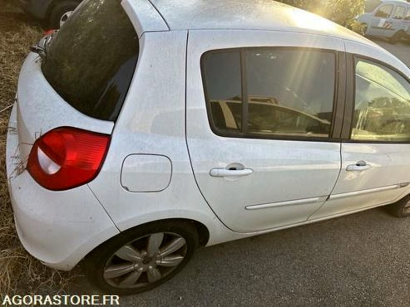 RENAULT CLIO - 2012 - 136676KM - CJ224LH - PKW: das Bild 5 RENAULT CLIO - 2012 - 136676KM - CJ224LH - PKW: das Bild 5