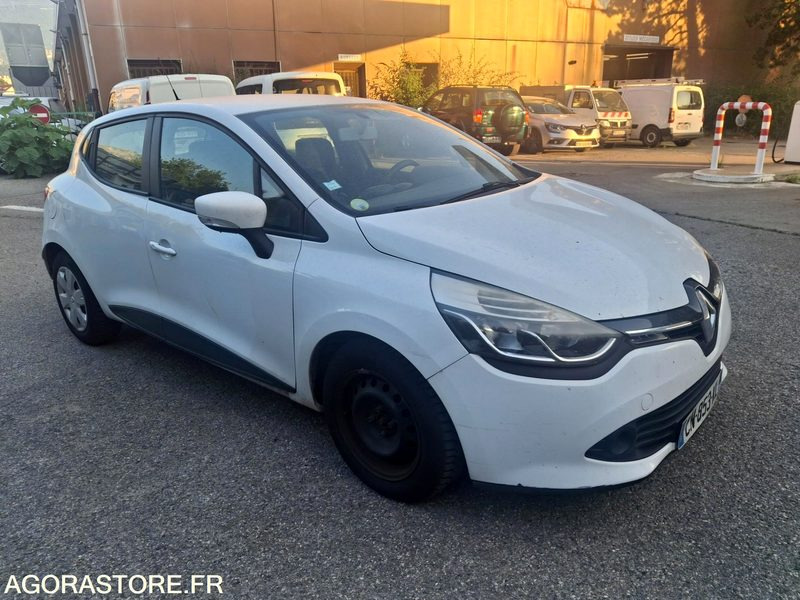 RENAULT CLIO DCI. - PKW: das Bild 2 RENAULT CLIO DCI. - PKW: das Bild 2