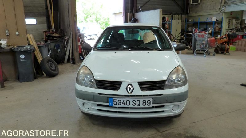 RENAULT CLIO - PKW: das Bild 3 RENAULT CLIO - PKW: das Bild 3
