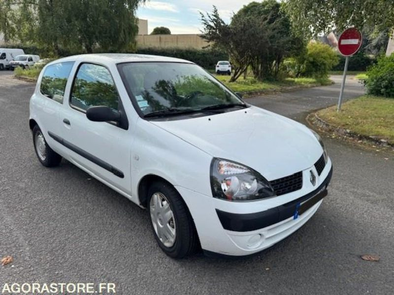 RENAULT CLIO SOCIETE - PKW: das Bild 5 RENAULT CLIO SOCIETE - PKW: das Bild 5