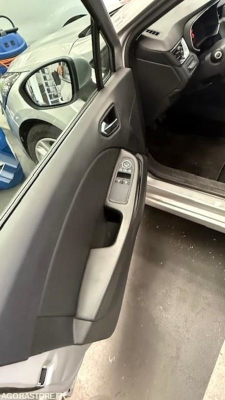 RENAULT CLIO V Diesel - 35000km - 2019 - PKW: das Bild 5 RENAULT CLIO V Diesel - 35000km - 2019 - PKW: das Bild 5