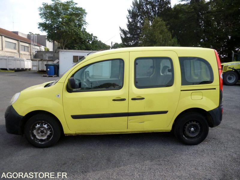 RENAULT KANGOO 1.5 DCI 5 PLACES - PKW: das Bild 2 RENAULT KANGOO 1.5 DCI 5 PLACES - PKW: das Bild 2
