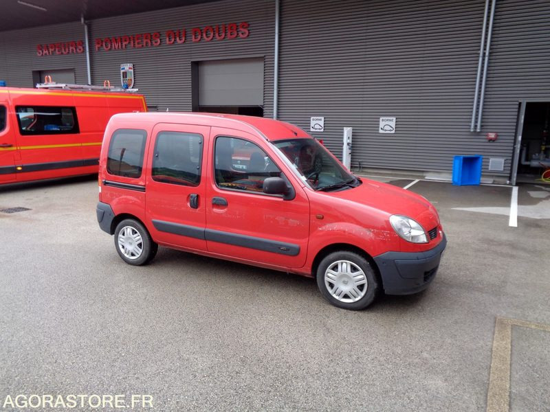 RENAULT KANGOO 3842YQ25 - PKW: das Bild 2 RENAULT KANGOO 3842YQ25 - PKW: das Bild 2