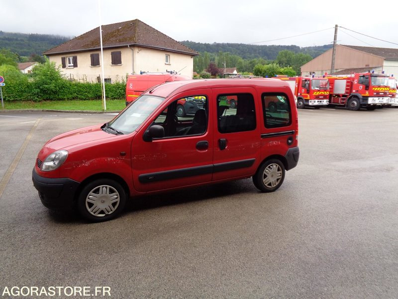 RENAULT KANGOO 3842YQ25 - PKW: das Bild 3 RENAULT KANGOO 3842YQ25 - PKW: das Bild 3