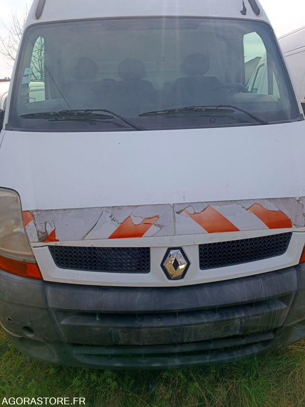 RENAULT MASTER - 2004 - 185782km - Kastenwagen: das Bild 3 RENAULT MASTER - 2004 - 185782km - Kastenwagen: das Bild 3