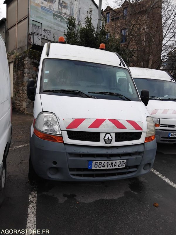 RENAULT MASTER II PHASE II -2.5DCi - 120cv - Kastenwagen: das Bild 2 RENAULT MASTER II PHASE II -2.5DCi - 120cv - Kastenwagen: das Bild 2