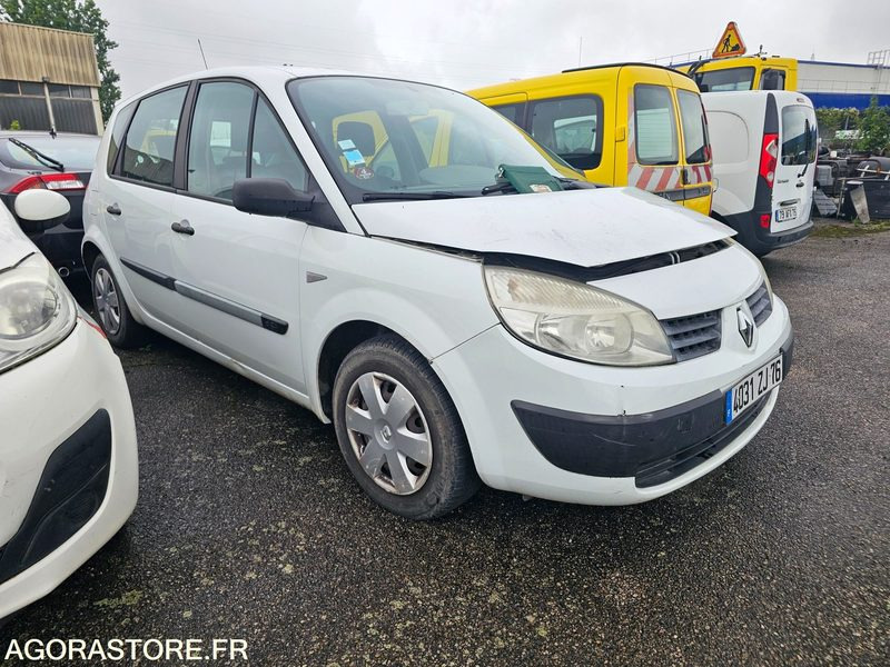 RENAULT SCENIC - 2003 - 258289km - 4031ZJ76 - PKW: das Bild 2 RENAULT SCENIC - 2003 - 258289km - 4031ZJ76 - PKW: das Bild 2