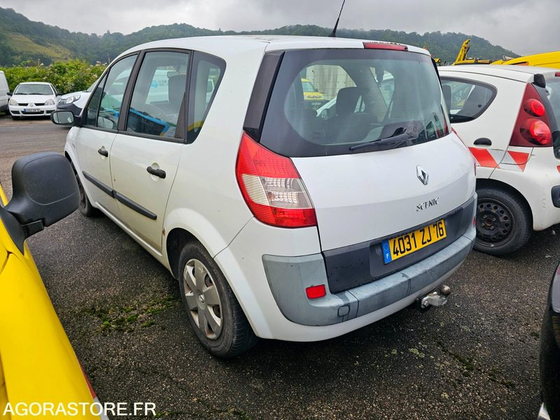 RENAULT SCENIC - 2003 - 258289km - 4031ZJ76 - PKW: das Bild 4 RENAULT SCENIC - 2003 - 258289km - 4031ZJ76 - PKW: das Bild 4