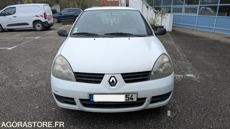 Renault CLIO 2 - PKW: das Bild 1 Renault CLIO 2 - PKW: das Bild 1