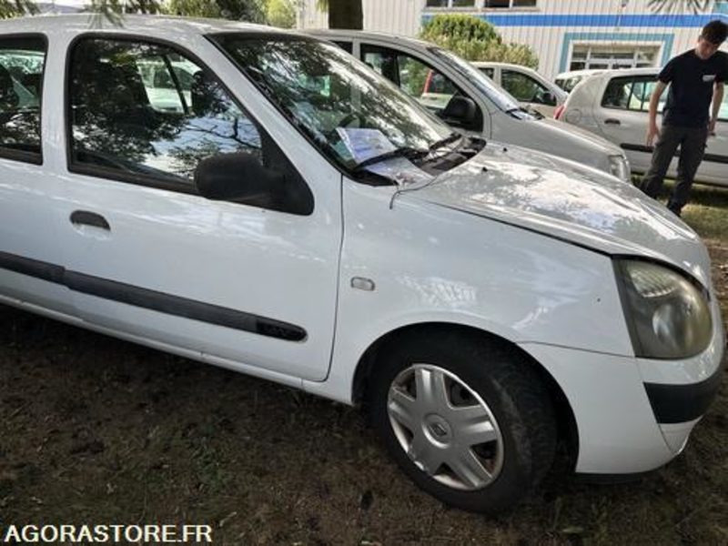 Renault Clio - 581BEM57 - PKW: das Bild 4 Renault Clio - 581BEM57 - PKW: das Bild 4