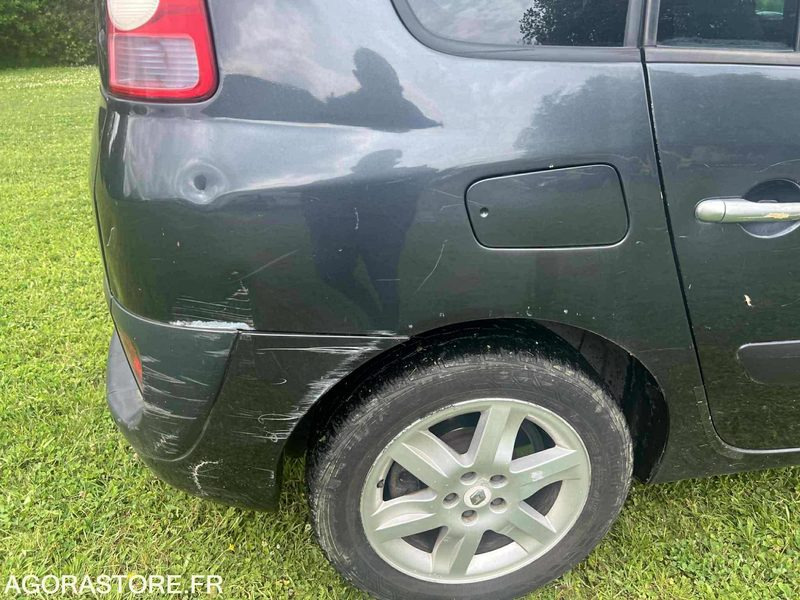 Renault Espace 4 2,2L DCI - PKW: das Bild 2 Renault Espace 4 2,2L DCI - PKW: das Bild 2