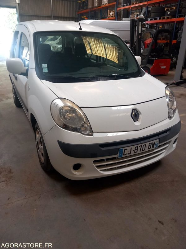 Renault Kango 5 places DCI - PKW: das Bild 2 Renault Kango 5 places DCI - PKW: das Bild 2