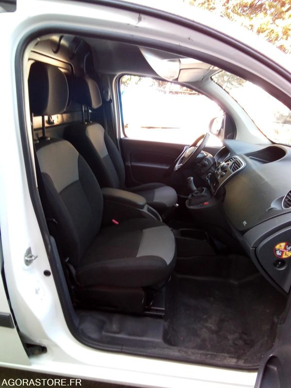 Renault Kangoo 1.5 dci 90 CV 159648 kms clim gps - Kleintransporter: das Bild 3 Renault Kangoo 1.5 dci 90 CV 159648 kms clim gps - Kleintransporter: das Bild 3