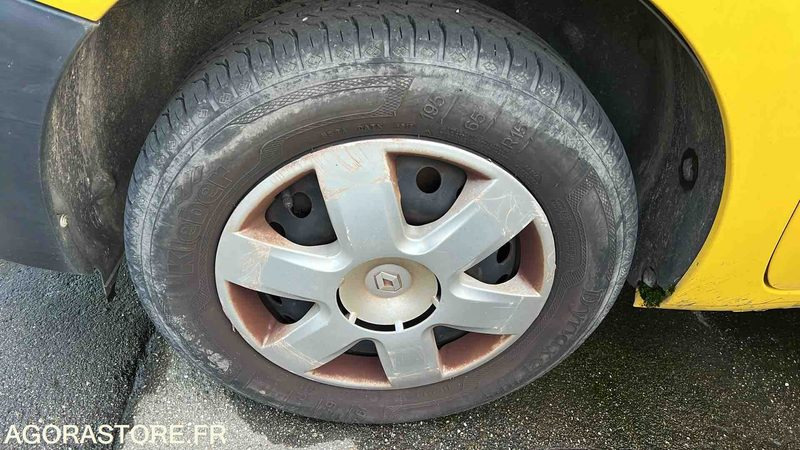 Renault Kangoo - 2009 - 226100kms - AF-877-SF - Kastenwagen: das Bild 5 Renault Kangoo - 2009 - 226100kms - AF-877-SF - Kastenwagen: das Bild 5