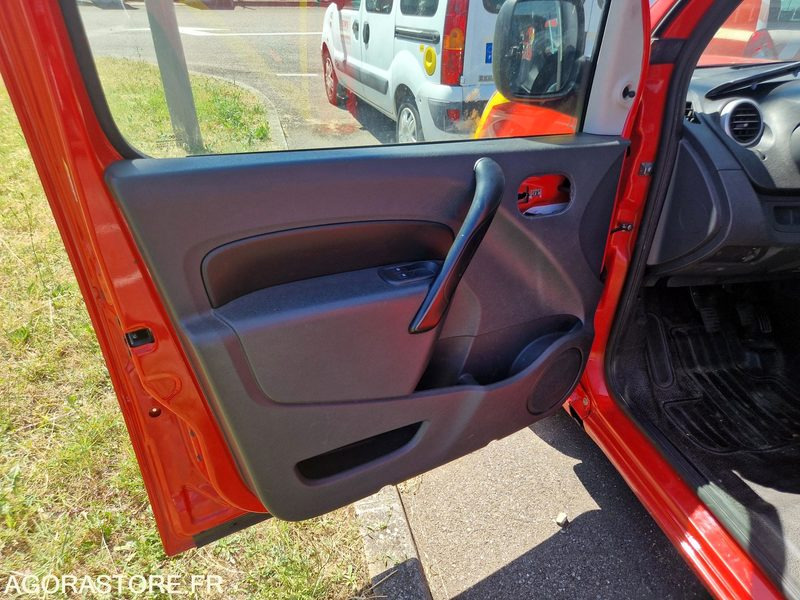 Renault Kangoo - CG679VM - PKW: das Bild 5 Renault Kangoo - CG679VM - PKW: das Bild 5