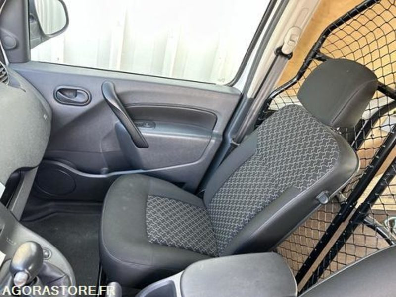 Renault Kangoo ze - CQ813AZ - Kleintransporter, Elektro-Transporter: das Bild 4 Renault Kangoo ze - CQ813AZ - Kleintransporter, Elektro-Transporter: das Bild 4