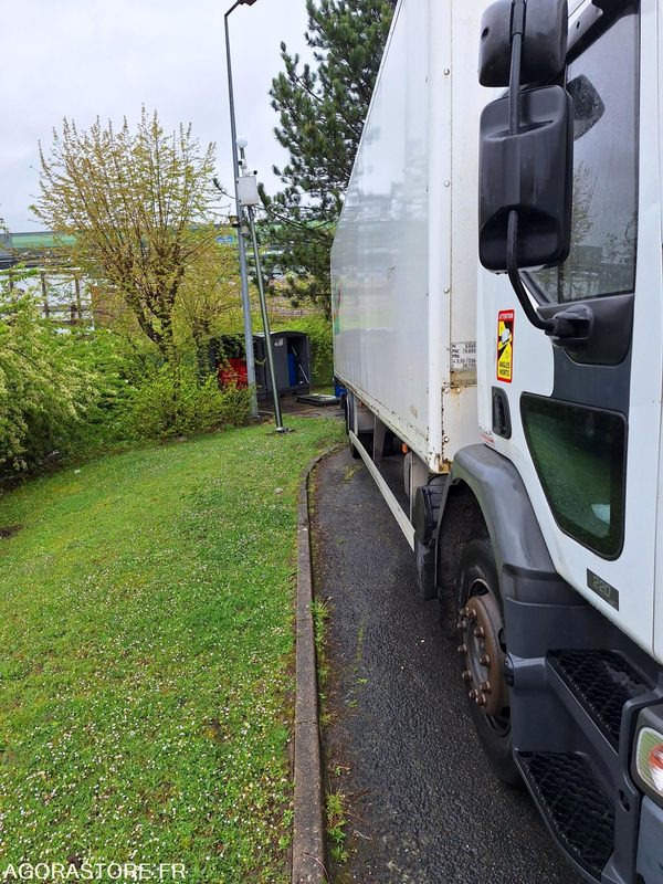 Renault - Mildium - 2004 - 543497KMS - Koffer LKW: das Bild 1 Renault - Mildium - 2004 - 543497KMS - Koffer LKW: das Bild 1
