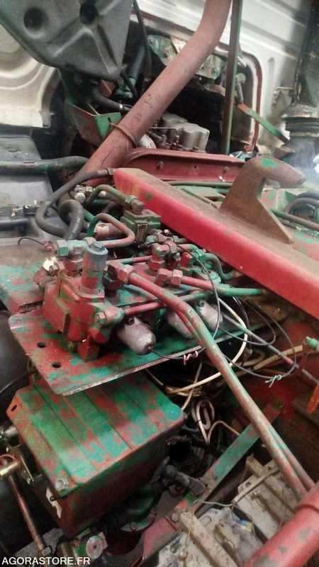 Renault Poids lourd G230 - 1985 - 564616KM - Abrollkipper: das Bild 4 Renault Poids lourd G230 - 1985 - 564616KM - Abrollkipper: das Bild 4