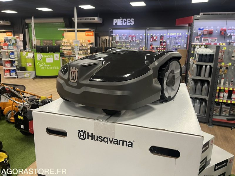 Robot Husqvarna Automower 315 Mark II neuf en carton garantie 2 ans + kit instal - Rasenmäher: das Bild 1 Robot Husqvarna Automower 315 Mark II neuf en carton garantie 2 ans + kit instal - Rasenmäher: das Bild 1