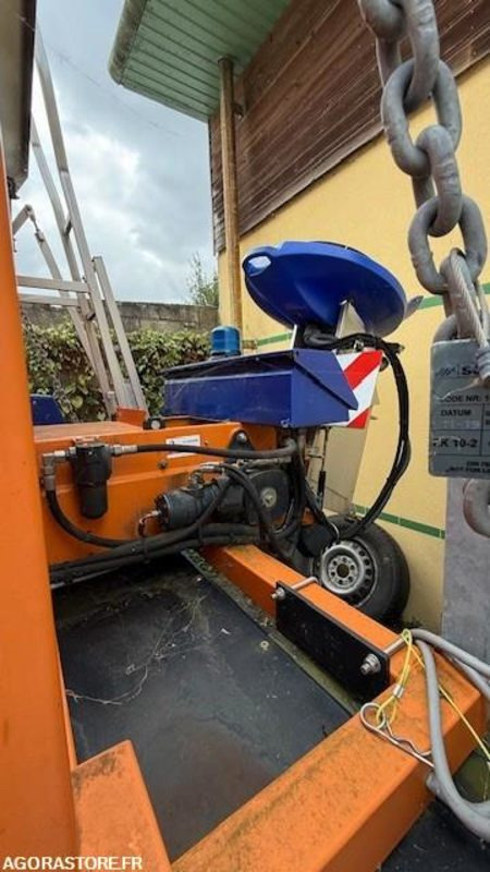 SALEUSE SCHMIDT GALEOX - 2019 - Salzstreuer: das Bild 2 SALEUSE SCHMIDT GALEOX - 2019 - Salzstreuer: das Bild 2