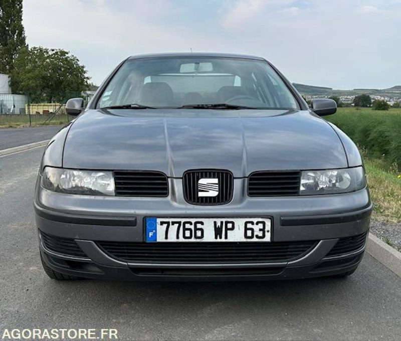 SEAT TOLEDO 1.9 TDI 110 CH - 2000 - 208 500 kms - PKW: das Bild 2 SEAT TOLEDO 1.9 TDI 110 CH - 2000 - 208 500 kms - PKW: das Bild 2
