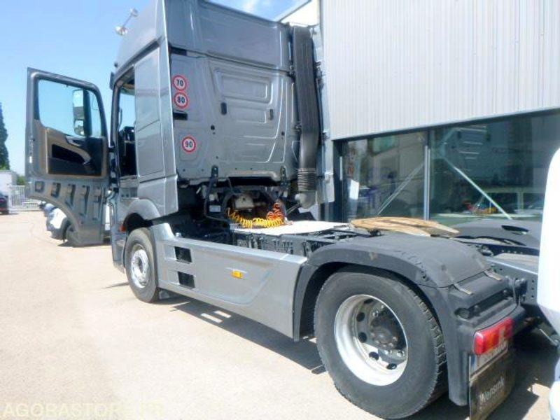 MERCEDES ACTROS 1845 GRANDE CABINE - 2012 - IMMATRICULATION SLOVENE - Sattelzugmaschine: das Bild 5 MERCEDES ACTROS 1845 GRANDE CABINE - 2012 - IMMATRICULATION SLOVENE - Sattelzugmaschine: das Bild 5