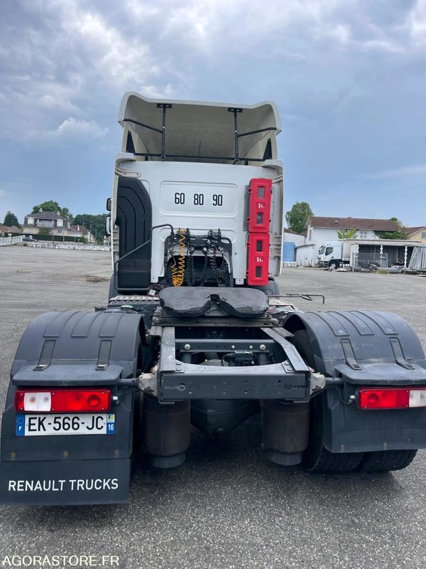 RENAULT TRACTEUR D380 - Sattelzugmaschine: das Bild 3 RENAULT TRACTEUR D380 - Sattelzugmaschine: das Bild 3