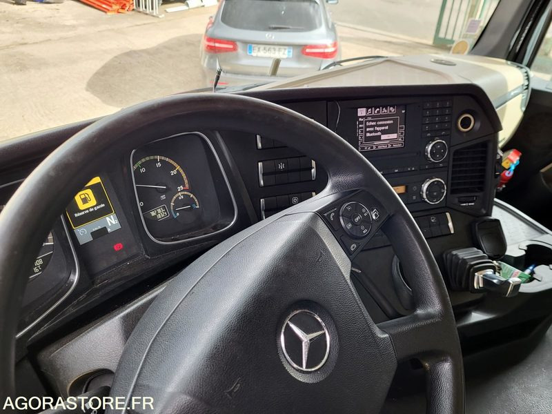 Tracteur MERCEDES ACTROS 1845 -2013- 808000km - BON ETAT - NETTOYAGE PRO 4/2025 - Sattelzugmaschine: das Bild 5 Tracteur MERCEDES ACTROS 1845 -2013- 808000km - BON ETAT - NETTOYAGE PRO 4/2025 - Sattelzugmaschine: das Bild 5
