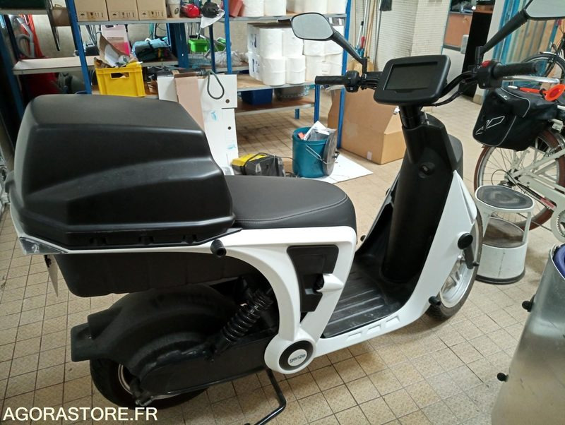 Scooter électrique peugeot - Motorrad: das Bild 2 Scooter électrique peugeot - Motorrad: das Bild 2