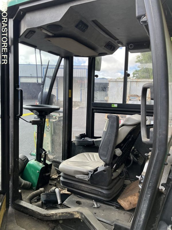 TONDEUSE RANSOMES PARK WAYE 3 - 2014 - 2 600 HEURES - Rasenmäher: das Bild 5 TONDEUSE RANSOMES PARK WAYE 3 - 2014 - 2 600 HEURES - Rasenmäher: das Bild 5
