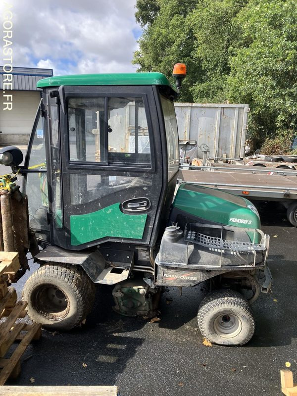 TONDEUSE RANSOMES PARK WAYE 3 - 2014 - 2 600 HEURES - Rasenmäher: das Bild 2 TONDEUSE RANSOMES PARK WAYE 3 - 2014 - 2 600 HEURES - Rasenmäher: das Bild 2
