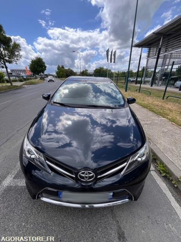 TOYOTA AURIS 90 D 4D - PKW: das Bild 1 TOYOTA AURIS 90 D 4D - PKW: das Bild 1