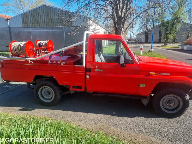 TOYOTA LAND CRUISER 4X4 - 10473kms - 1992 - SUV/ Geländewagen: das Bild 4 TOYOTA LAND CRUISER 4X4 - 10473kms - 1992 - SUV/ Geländewagen: das Bild 4