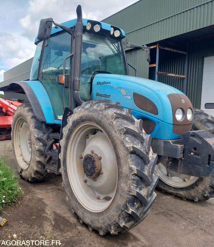 TRACTEUR LANDINI - MYTHOS105 - 2004 - Traktor: das Bild 2 TRACTEUR LANDINI - MYTHOS105 - 2004 - Traktor: das Bild 2