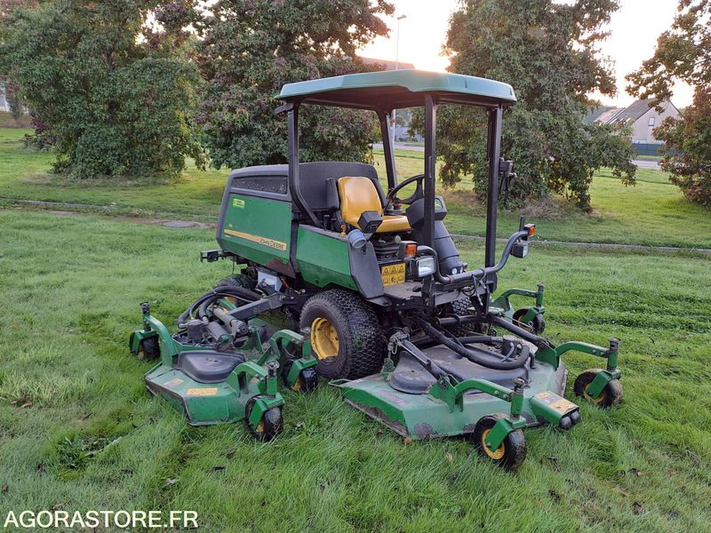 Tondeuse John Deere 1600 turbo wam - Rasenmäher: das Bild 1 Tondeuse John Deere 1600 turbo wam - Rasenmäher: das Bild 1