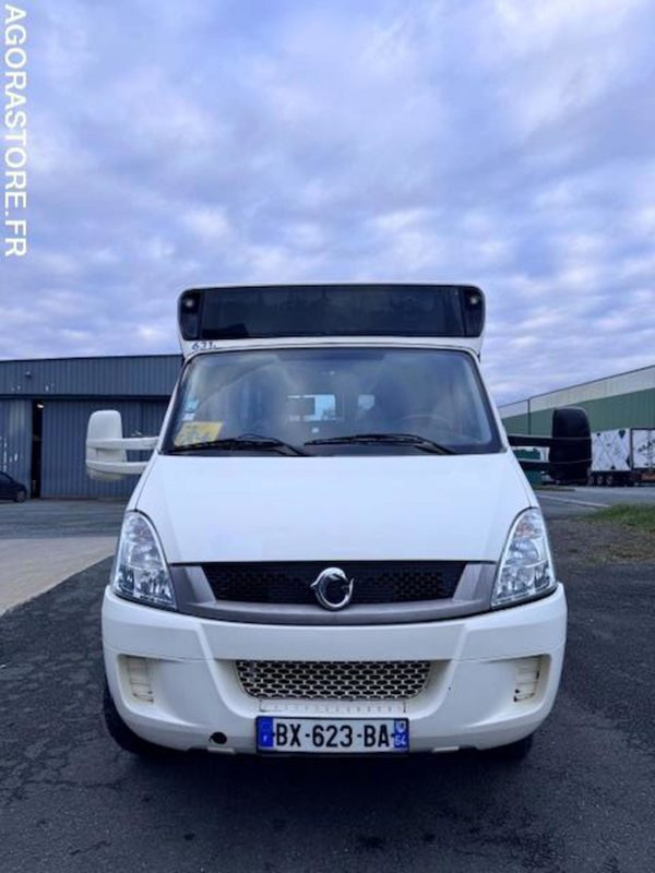 VEHIXEL - APTINEO - 2011 / 351000 KM - BX623BA (11911) - Kleinbus, Personentransporter: das Bild 3 VEHIXEL - APTINEO - 2011 / 351000 KM - BX623BA (11911) - Kleinbus, Personentransporter: das Bild 3