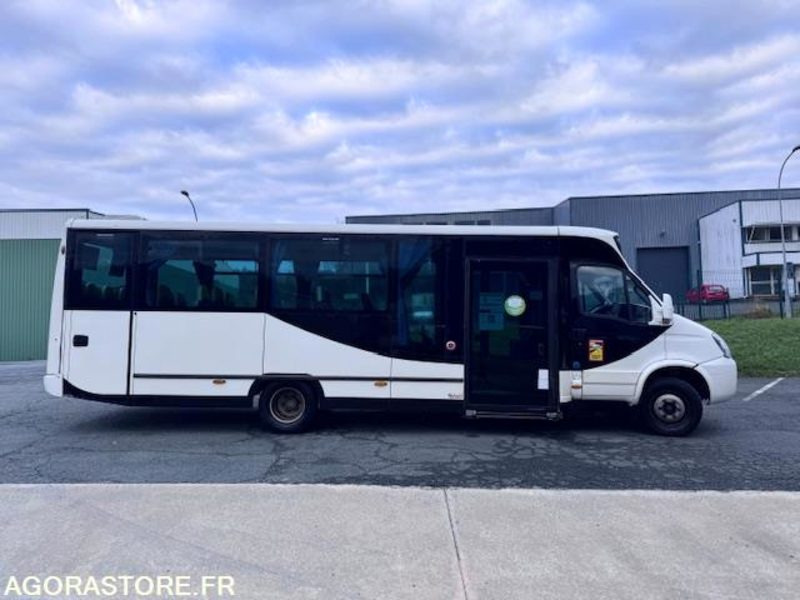 VEHIXEL - APTINEO - 2011 / 351000 KM - BX623BA (11911) - Kleinbus, Personentransporter: das Bild 2 VEHIXEL - APTINEO - 2011 / 351000 KM - BX623BA (11911) - Kleinbus, Personentransporter: das Bild 2