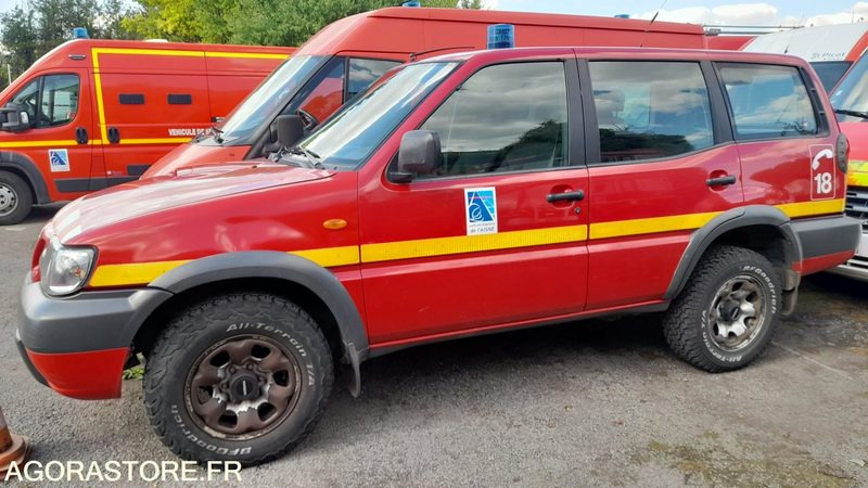 VLHR010 - NISSAN TERRANO - SUV/ Geländewagen: das Bild 3 VLHR010 - NISSAN TERRANO - SUV/ Geländewagen: das Bild 3