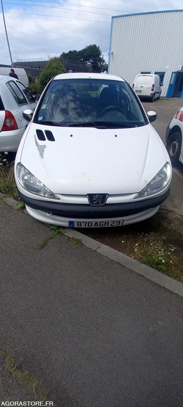 VQ- V11o Peugeot 206 - PKW: das Bild 1 VQ- V11o Peugeot 206 - PKW: das Bild 1