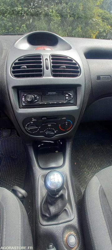 VQ- V11o Peugeot 206 - PKW: das Bild 4 VQ- V11o Peugeot 206 - PKW: das Bild 4