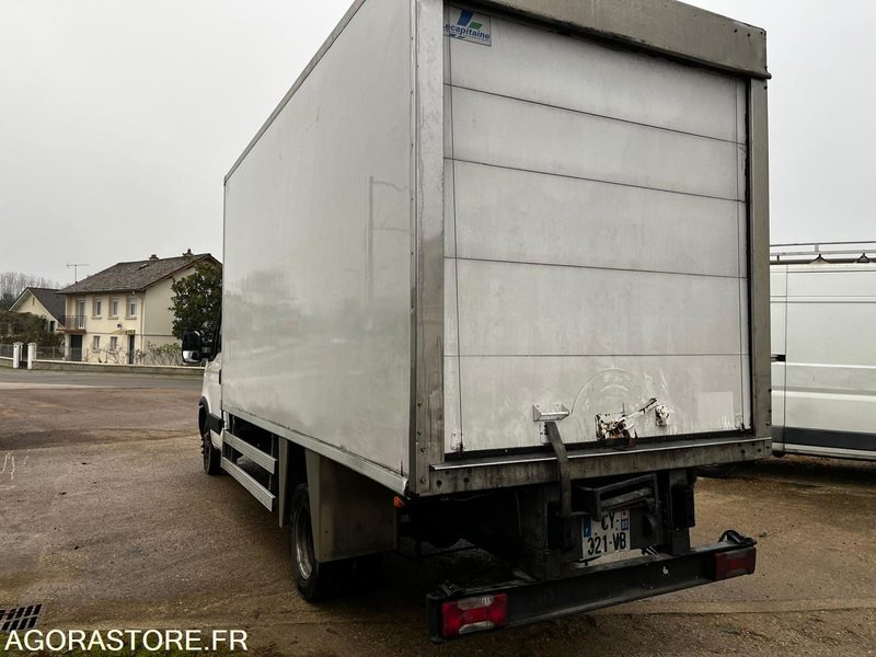 Iveco 35c13 frigorifique 185000km 2013 - Kühltransporter: das Bild 3 Iveco 35c13 frigorifique 185000km 2013 - Kühltransporter: das Bild 3