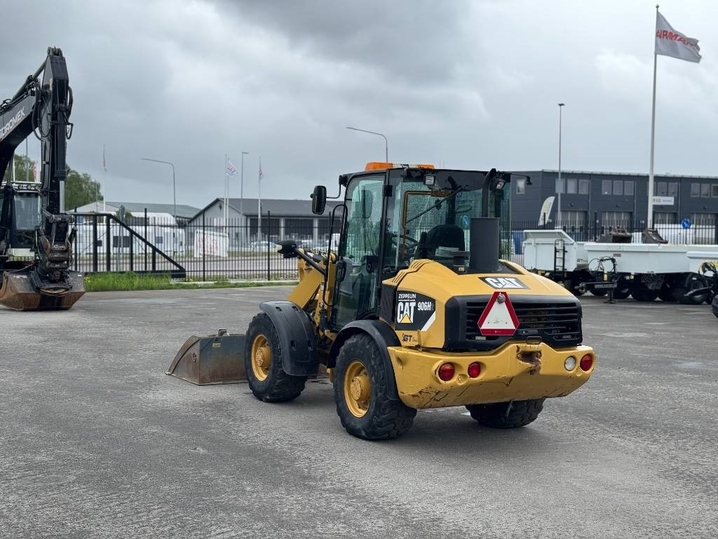 CAT 906 H - Radlader: das Bild 2 CAT 906 H - Radlader: das Bild 2