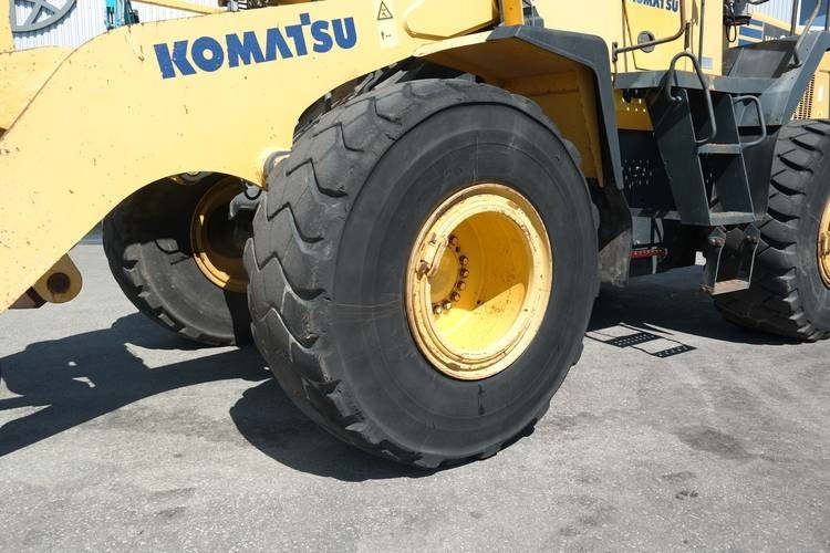 Komatsu WA 380-5-H - Radlader: das Bild 2 Komatsu WA 380-5-H - Radlader: das Bild 2