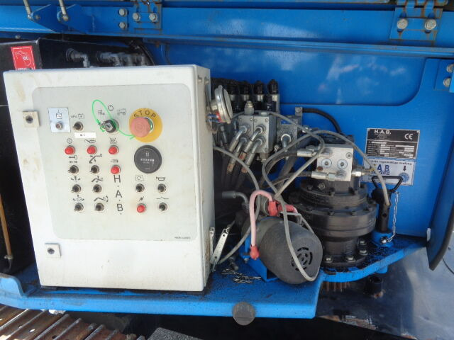 Teleskopbühne Aichi H.A.B TR16JD: das Bild 17