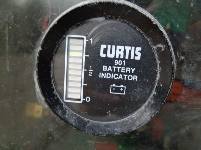 Diversen S171-16 PB S171-16 - Scherenbühne: das Bild 3 Diversen S171-16 PB S171-16 - Scherenbühne: das Bild 3