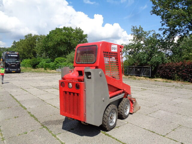 Gehl 1640 - Kompaktlader: das Bild 4 Gehl 1640 - Kompaktlader: das Bild 4