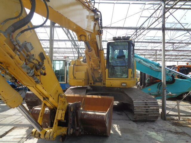 Kettenbagger Komatsu PC228uslc-8: das Bild 26
