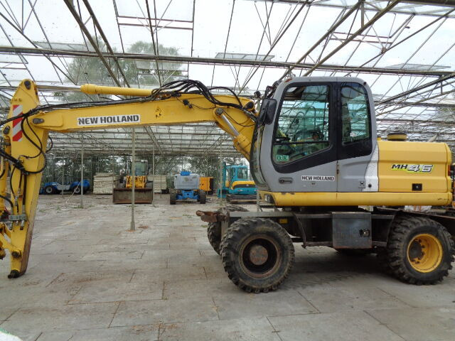 New Holland MH 4.6 - Mobilbagger: das Bild 1 New Holland MH 4.6 - Mobilbagger: das Bild 1