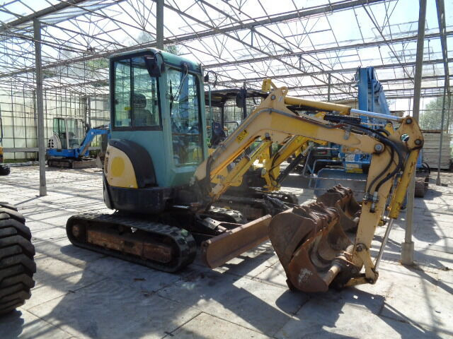 Yanmar VIO25-4 - Minibagger: das Bild 2 Yanmar VIO25-4 - Minibagger: das Bild 2