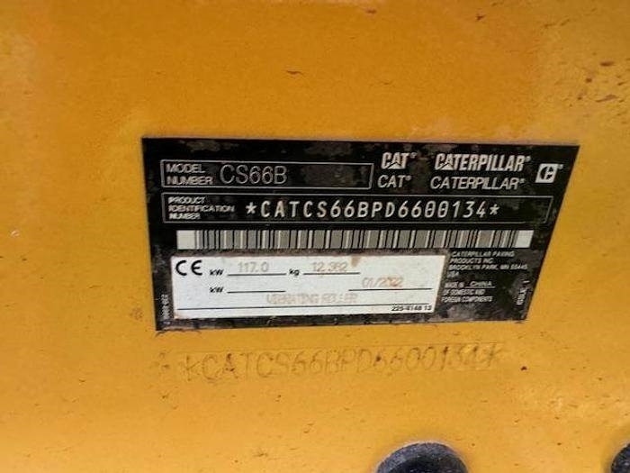 CAT CS 66B - Walzenzug: das Bild 2 CAT CS 66B - Walzenzug: das Bild 2